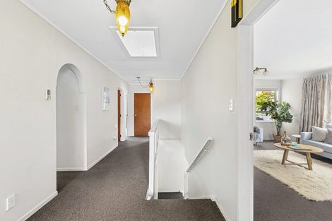 Photo of property in 15 Fyvie Avenue, Tawa, Wellington, 5028