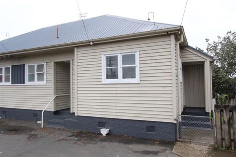 Photo of property in 112 Forest Lake Road, Forest Lake, Hamilton, 3200