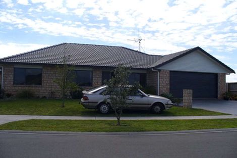 Photo of property in 15 Palomino Place, Papamoa Beach, Papamoa, 3118