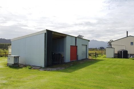 Photo of property in 751 La Fontaine Road, Harihari, 7884