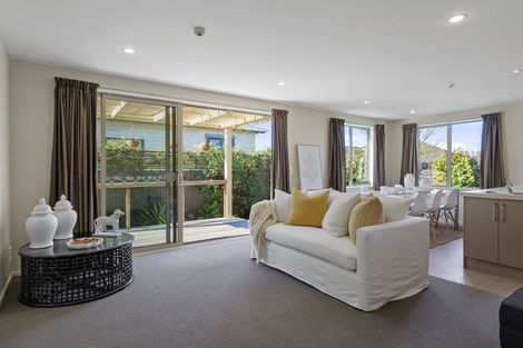 Photo of property in 126 Lincoln Road, Addington, Christchurch, 8024