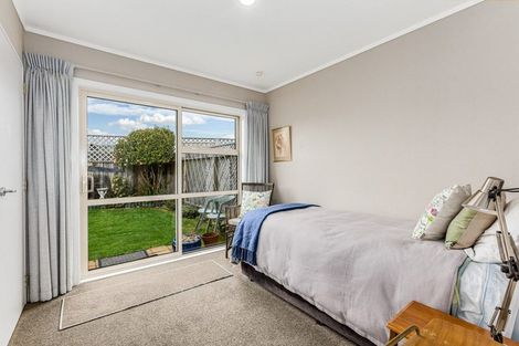 Photo of property in Kowhai Court, 17/17 John Street, Trentham, Upper Hutt, 5018
