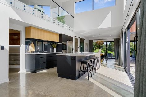 Photo of property in 20 Clifford Close, Leamington, Cambridge, 3432