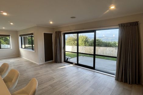 Photo of property in 116 Endeavour Drive, Whitby, Porirua, 5024