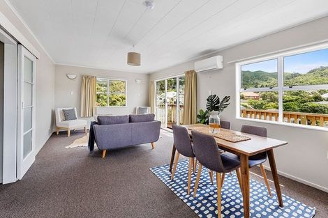 Photo of property in 11 Fisher Street, Johnsonville, Wellington, 6037