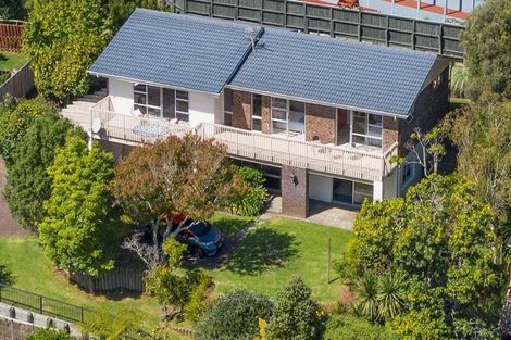 Photo of property in 24 Aberdeen Road, Campbells Bay, Auckland, 0620
