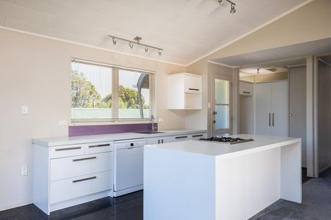 Photo of property in 27 Leslie Street, Waitara, 4320