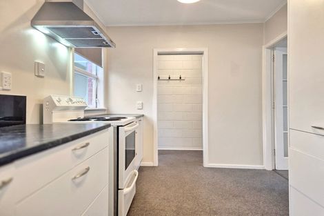 Photo of property in Shakespeare Flats, 8/48 Merton Street, Trentham, Upper Hutt, 5018