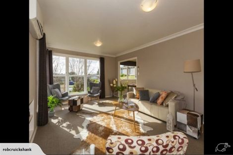 Photo of property in 48 Raumati Road, Raumati Beach, Paraparaumu, 5032