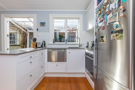 Photo of property in 12 Wynyard Road, Mount Eden, Auckland, 1024