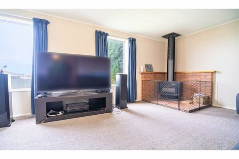 Photo of property in 162 Cunningham Crescent, Grasmere, Invercargill, 9810