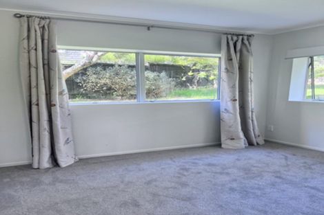 Photo of property in 881 Beach Road, Waiake, Auckland, 0630