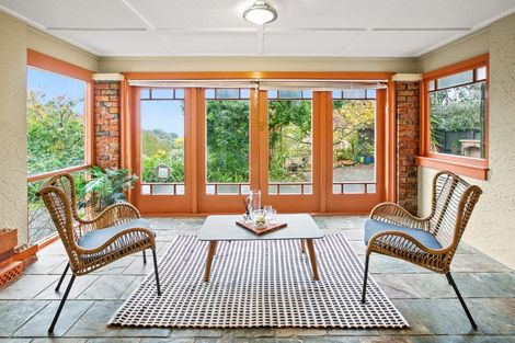 Photo of property in 49 Cameron Street, New Plymouth, 4310