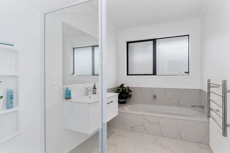 Photo of property in 91 Kennedy Road, Pyes Pa, Tauranga, 3112