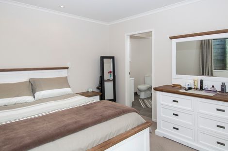 Photo of property in 39 Danny Place, Pyes Pa, Tauranga, 3112