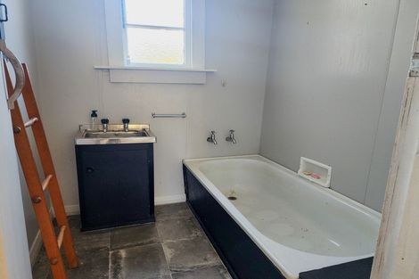 Photo of property in 16 Wainui Street, Dobson, Greymouth, 7805