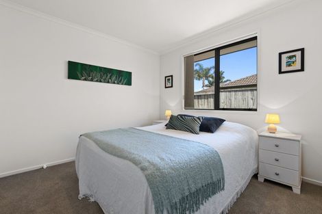 Photo of property in 66 Carrington Drive, Papamoa Beach, Papamoa, 3118