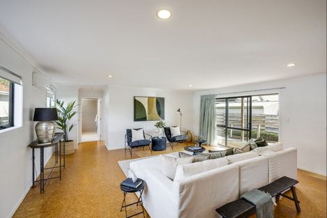 Photo of property in 40 Ferry Road, Clive, 4102