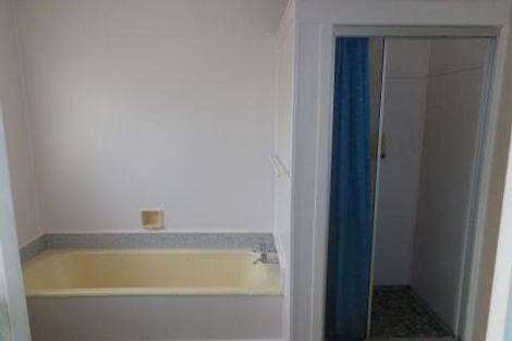 Photo of property in 129 Rathgar Road, Henderson, Auckland, 0610