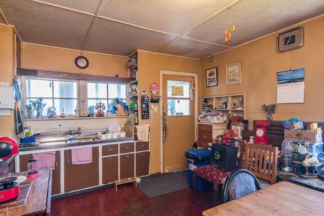 Photo of property in 88 Raumati Road, Raumati Beach, Paraparaumu, 5032