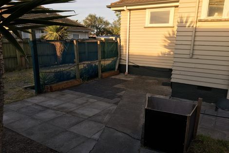 Photo of property in 11 Woodgrove Avenue, North New Brighton, Christchurch, 8083