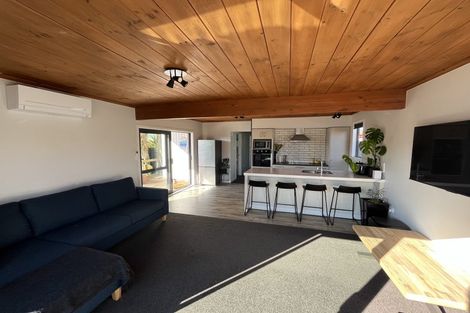 Photo of property in 65 Park Terrace, Waikuku Beach, 7473