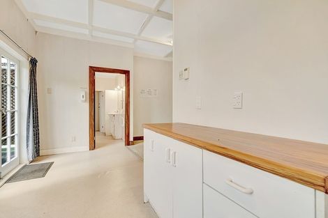 Photo of property in 30 Linwood Avenue, Mount Albert, Auckland, 1025