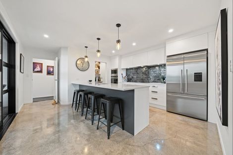 Photo of property in 51 Cyrus Street, Whalers Gate, New Plymouth, 4310