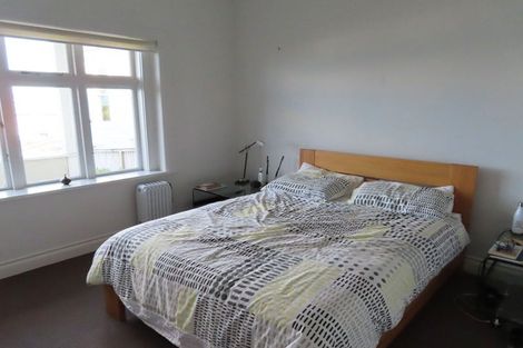 Photo of property in 16 Grosvenor Terrace, Thorndon, Wellington, 6011