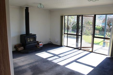 Photo of property in 4 The Terrace, Warrington, Waikouaiti, 9471