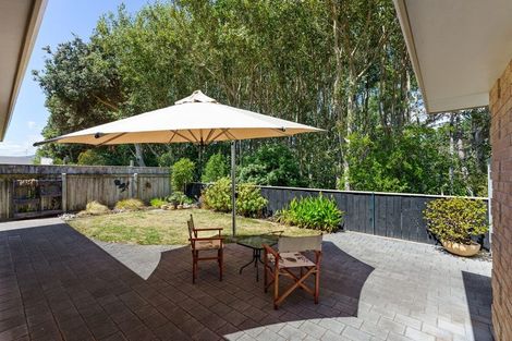 Photo of property in 106 Weggery Drive, Waikanae Beach, Waikanae, 5036