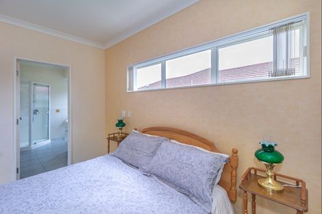 Photo of property in 50 Easton Way, Levin, 5510