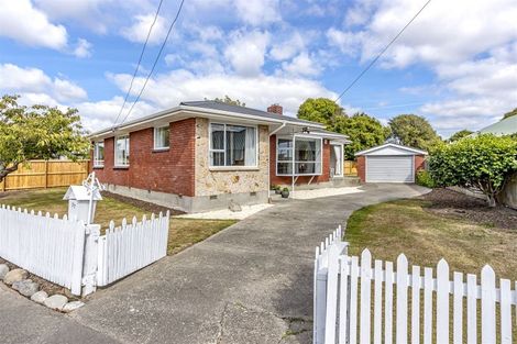 Photo of property in 27 Ebony Street, Bishopdale, Christchurch, 8053