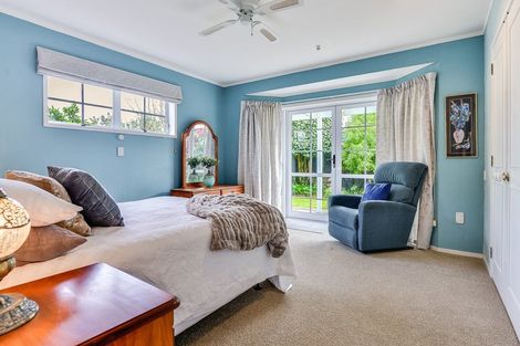 Photo of property in 11 Sandalwood Drive, Dinsdale, Hamilton, 3204