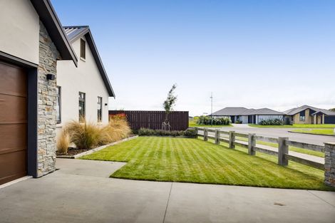Photo of property in 25 County Drive, Hawera, 4610