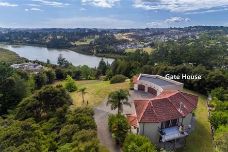 Photo of property in 249b Paremoremo Road, Lucas Heights, Auckland, 0632