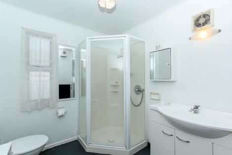 Photo of property in 158 Mangorei Road, Merrilands, New Plymouth, 4312