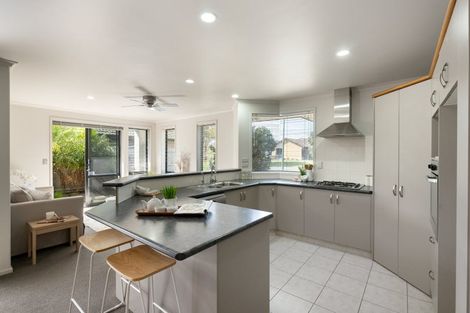 Photo of property in 58 Gibson Place, Papamoa Beach, Papamoa, 3118