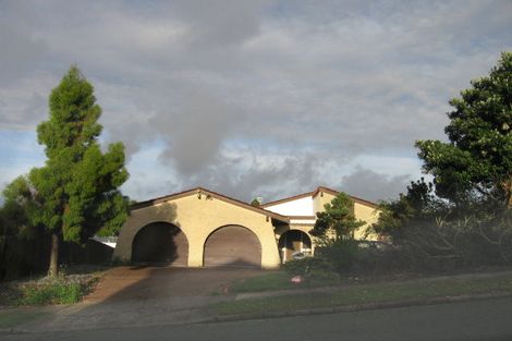 Photo of property in 118 Porritt Avenue, Chatswood, Auckland, 0626