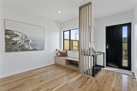 Photo of property in 70 Ashley Avenue, Long Bay, Auckland, 0630