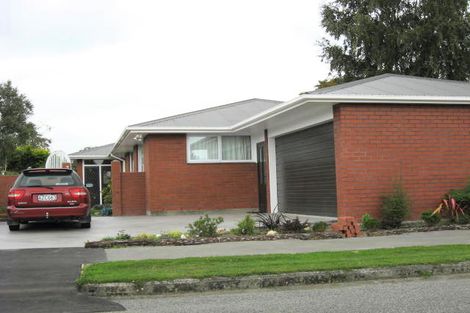 Photo of property in 16 William Street, Prebbleton, 7604