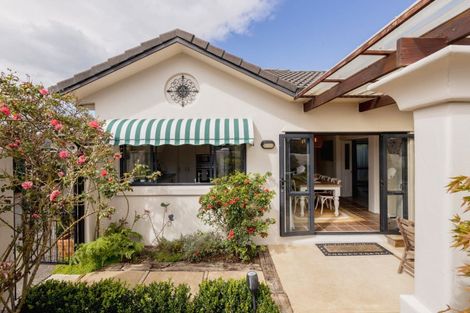 Photo of property in 54 Oreti Crescent, Papamoa Beach, Papamoa, 3118