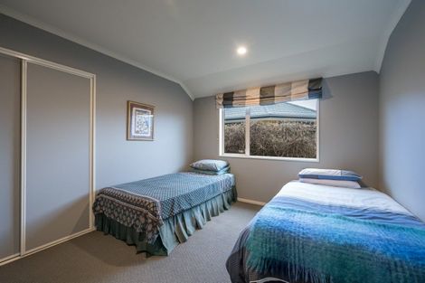 Photo of property in 76 Templemore Drive, Richmond, 7020