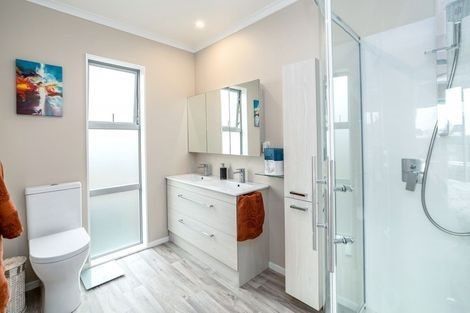 Photo of property in 15a Esther Street, Martinborough, 5711