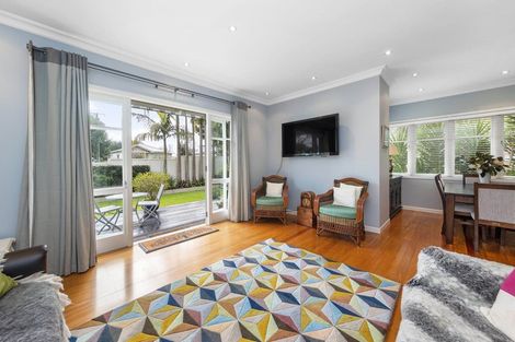 Photo of property in 105 Parau Street, Mount Eden, Auckland, 1041