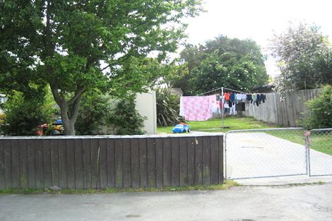 Photo of property in 62 Lambeth Crescent, Redwood, Christchurch, 8051