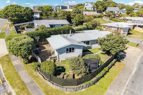 Photo of property in 22 Adventure Drive, Whitby, Porirua, 5024