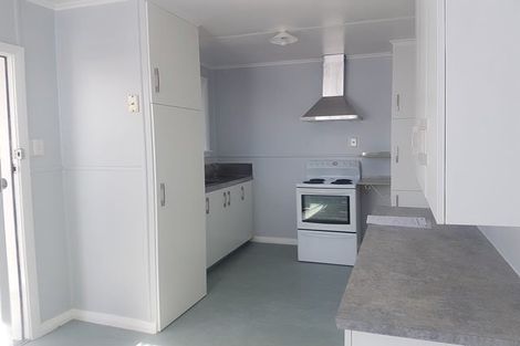 Photo of property in 610 Featherston Street, Roslyn, Palmerston North, 4414