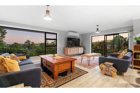 Photo of property in 8 Henry Street, Western Heights, Rotorua, 3015