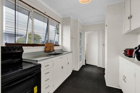 Photo of property in 28 Belair Avenue, Blagdon, New Plymouth, 4310